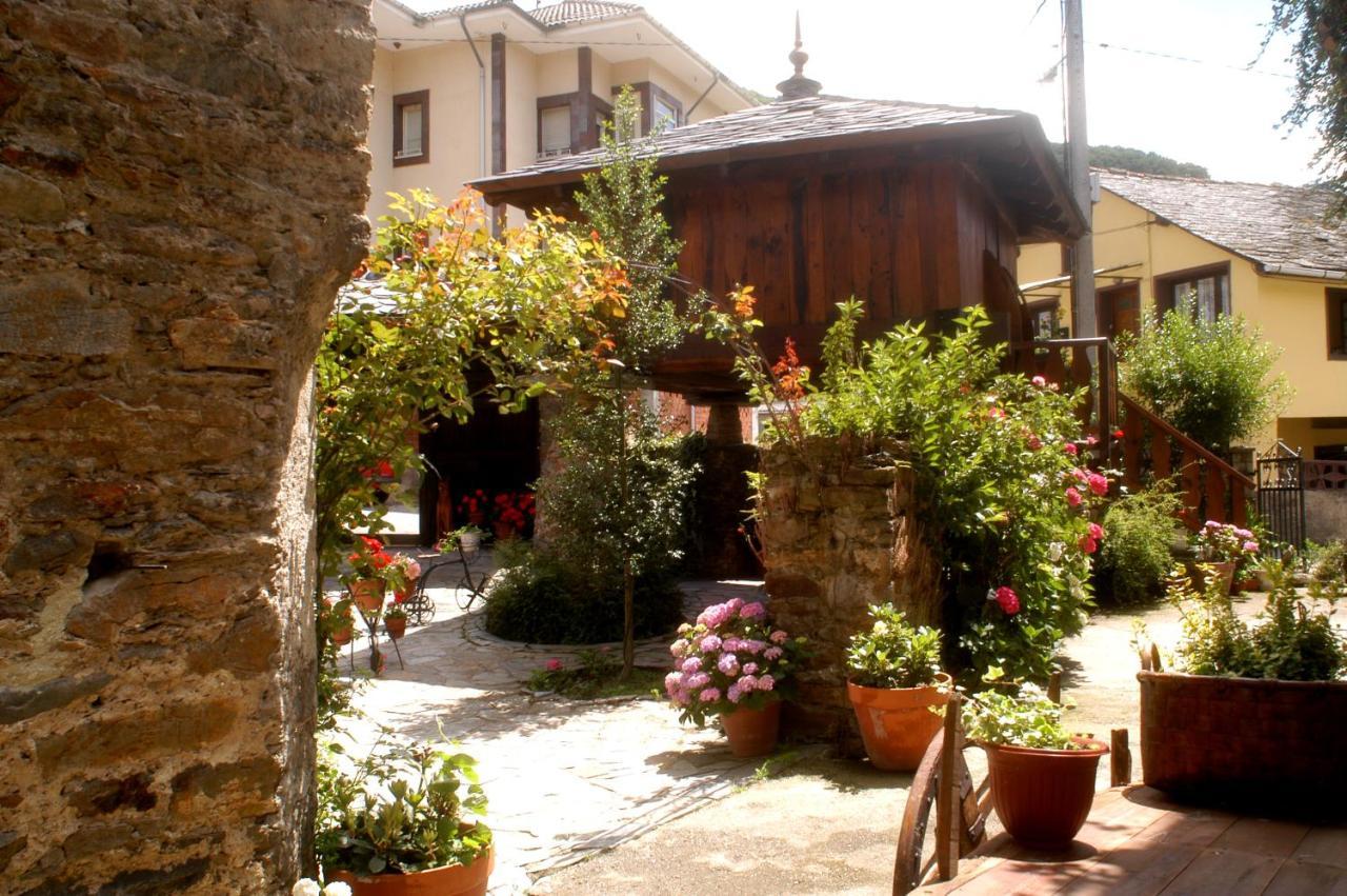 ホテル Casa Ponce Posada de Rengos エクステリア 写真
