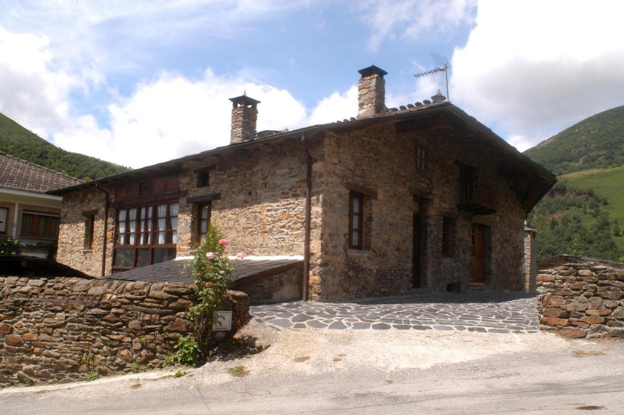 ホテル Casa Ponce Posada de Rengos エクステリア 写真