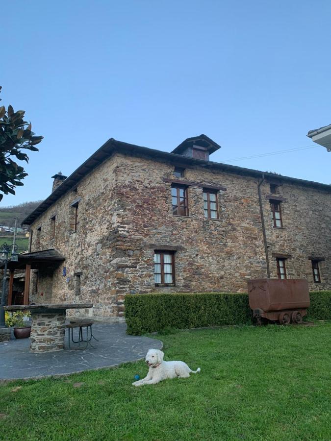 ホテル Casa Ponce Posada de Rengos エクステリア 写真