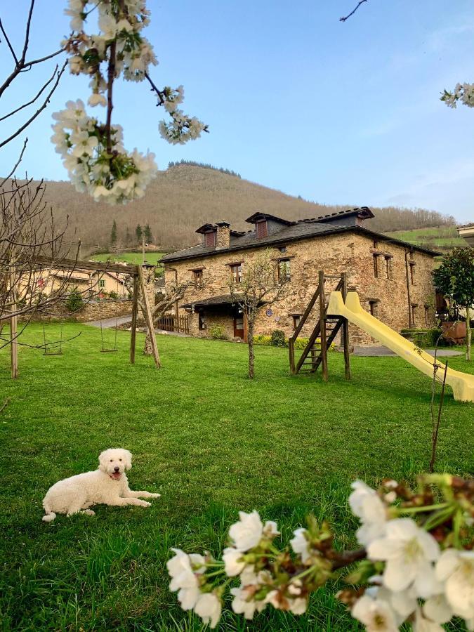 ホテル Casa Ponce Posada de Rengos エクステリア 写真